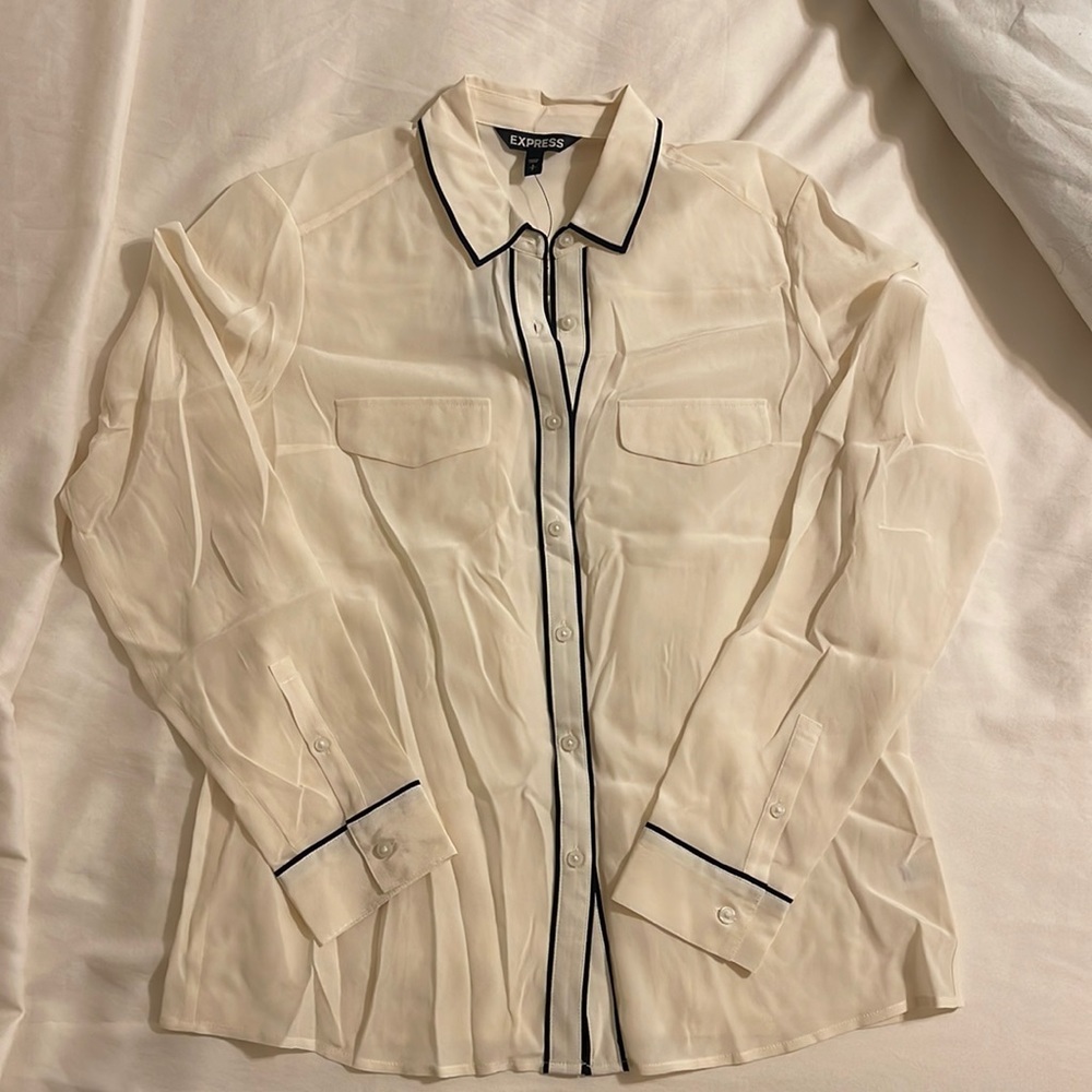 100% pure silk blouse from Express size small